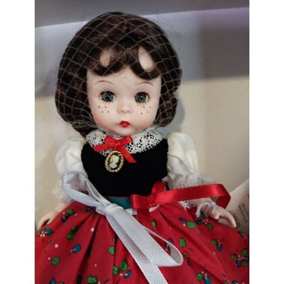 Madame Alexandera 'Deck The Halls' 8 In Doll Red Velvet Dress 2003 New In Box - Picture 3 of 15